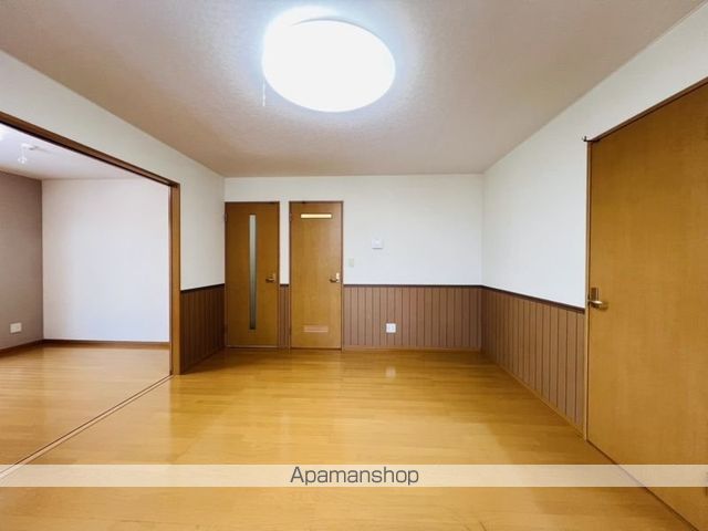 コスモレジデンス裕の内装写真