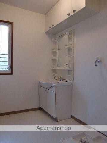 高槻市日吉台七番町 賃貸一戸建ての内装写真