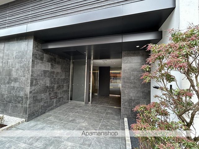COMFORIA江坂江の木町Qの玄関写真