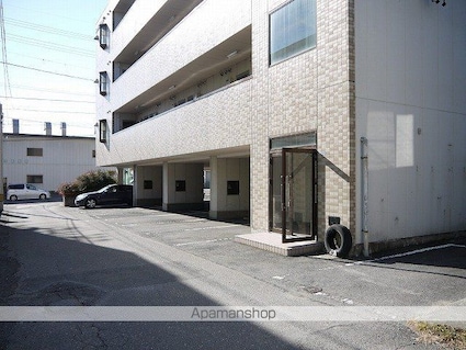 レジデンス９２３長地[1K/19.4m2]の外観4