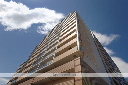 ロイヤルパークスシーサー[3LDK/111.6m2]の外観2