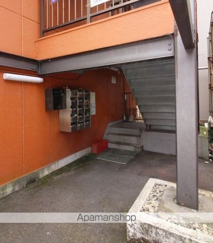 ルネコート三島の玄関写真