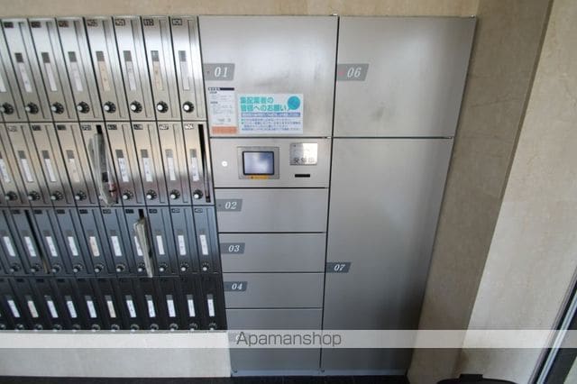 第18関根マンションの玄関写真
