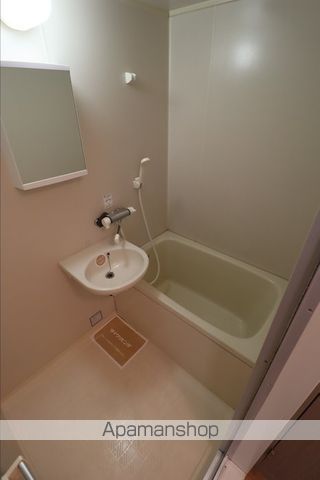 レジデンス高柳 A棟の内装写真