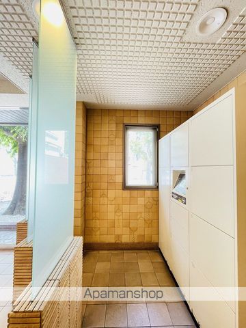 サンプラザ金山の内装写真