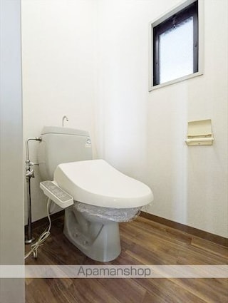 サンビレッジ新田　Ｃ[3DK/60.35m2]のトイレ