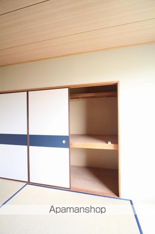 シャルム元山 A棟の内装写真