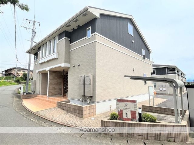 ニュープラスパーハイツＡ[2LDK/58.21m2]の外観1