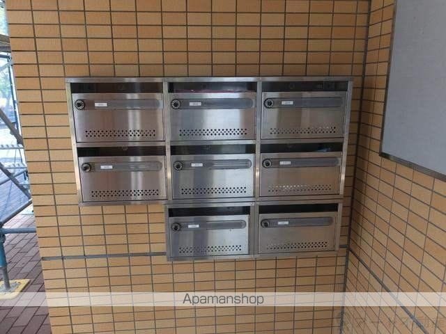 オレンジクレストの玄関写真