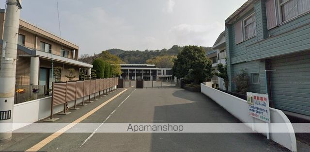 メゾンモンシャトーの周辺写真