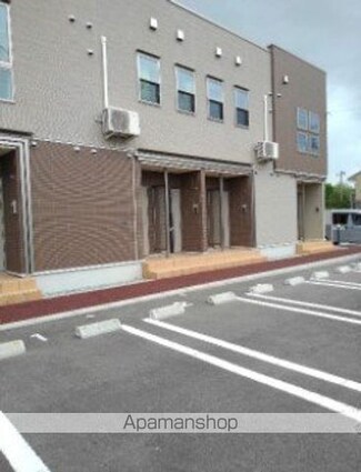 ラッフィナート・ドゥーエ[1LDK/46.28m2]の駐車場