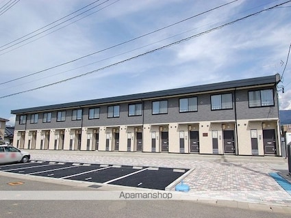 レオパレスパークハイム[2DK/49.2m2]の外観1