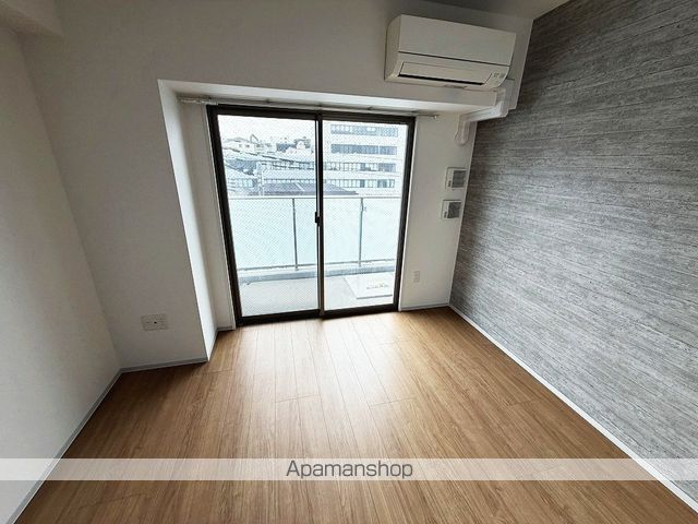 SHINING江坂離宮の内装写真
