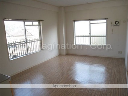 サンシャイン石山[2LDK/60m2]のリビング・居間