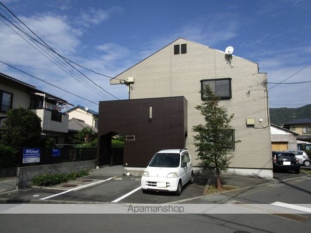 コンフォート・スクエアの玄関写真