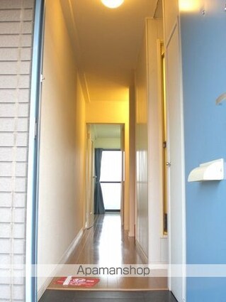 レオパレス悠[2DK/49.68m2]の玄関