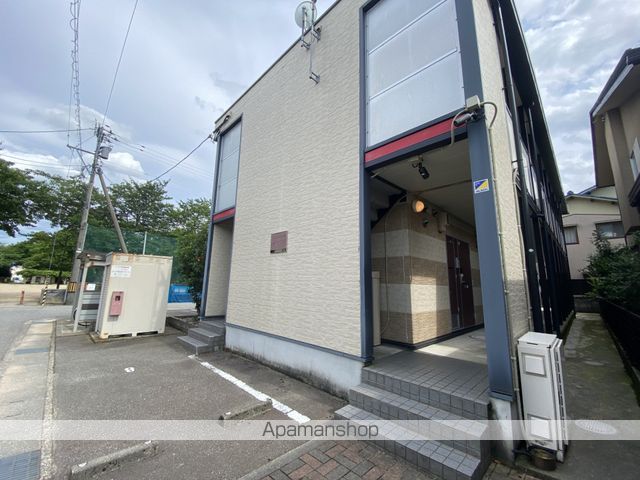 レオパレスアルブルIIの外観写真