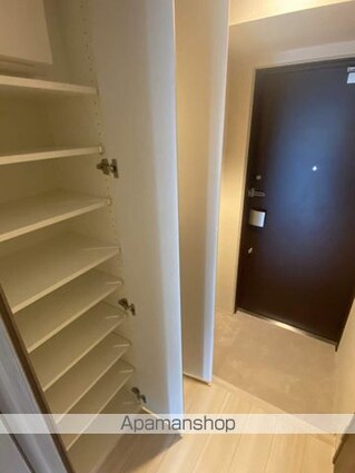ワンルーフレジデンス新御徒町[1DK/25.23m2]の玄関