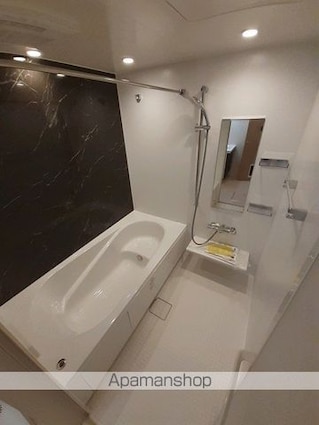 パン　ヴィラージュ[2LDK/56.58m2]のバス