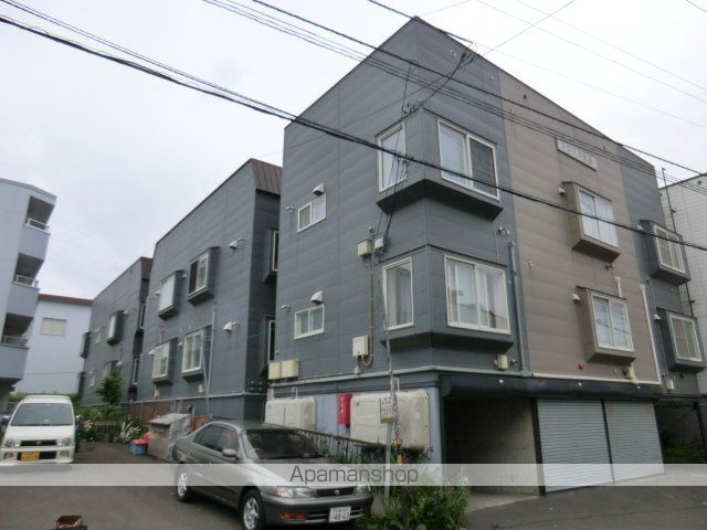 レジスタ栄通の外観写真