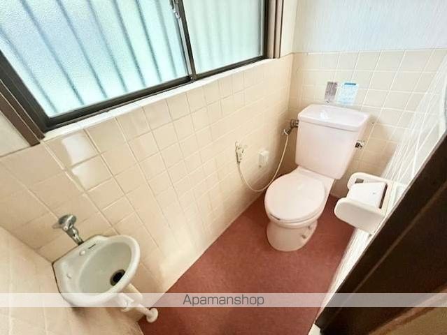 西本郷町貸家 2号棟の内装写真