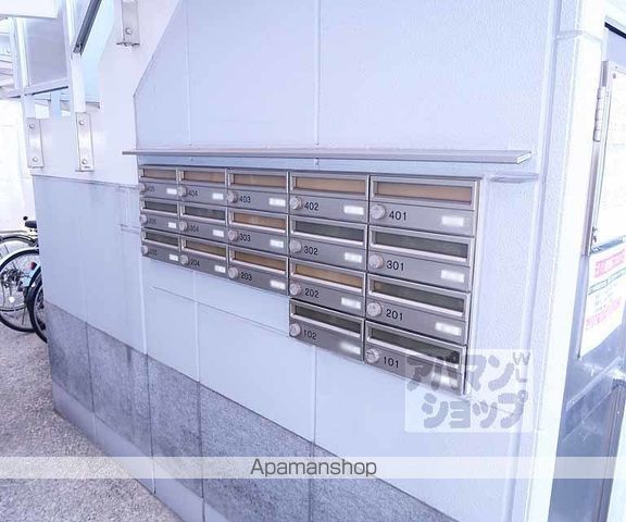 アビタロゼの外観写真