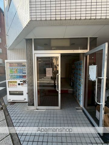 ルミネスの玄関写真