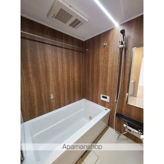 ＬａＳａｎｔｅ桜新町[2LDK/52.57m2]のバス