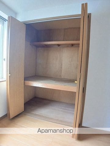 ブランドール Bの内装写真