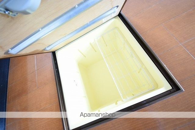 リジェール東山崎 B棟の内装写真
