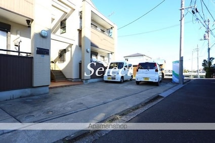 アン・フェリーチェ洋光台[1LDK/32.84m2]の駐車場