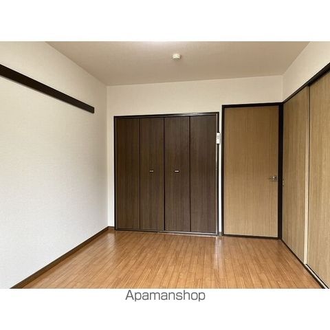LIMPIA TAKAIDE Bの内装写真
