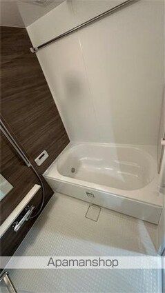 アルファレジデンシア南千住[2LDK/62.72m2]のバス