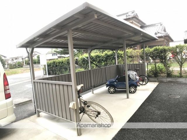 ジヴェルニー 003の内装写真