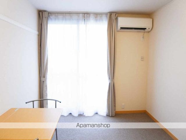 レオパレス菱沼の内装写真