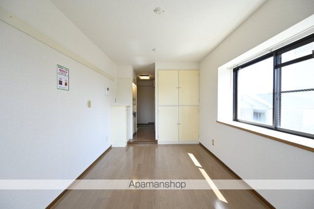ダイホープラザ中村橋[1R/18.2m2]のリビング・居間2