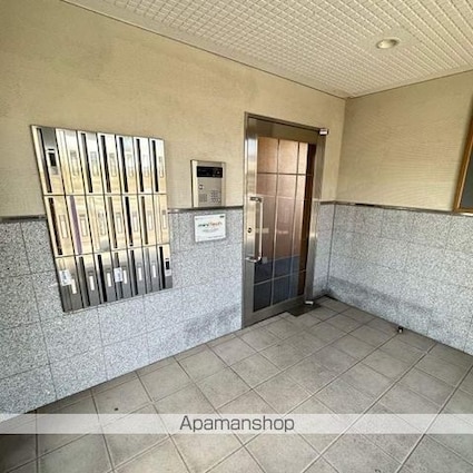 アースマーシマンションⅡ[1LDK/42m2]のエントランス3