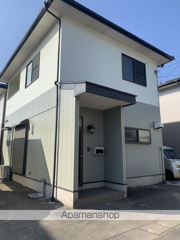 予讃線 丸亀駅 徒歩40分 2階建 築25年の玄関写真