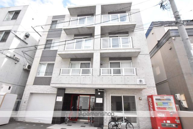 ルーエ北円山の外観写真