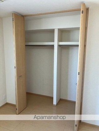 ラ・メール[1LDK/51.79m2]の収納