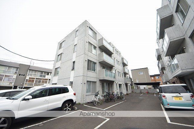 ヴァンテアン元町の外観写真