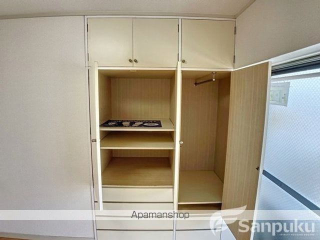 ジョイフル第一山越の内装写真