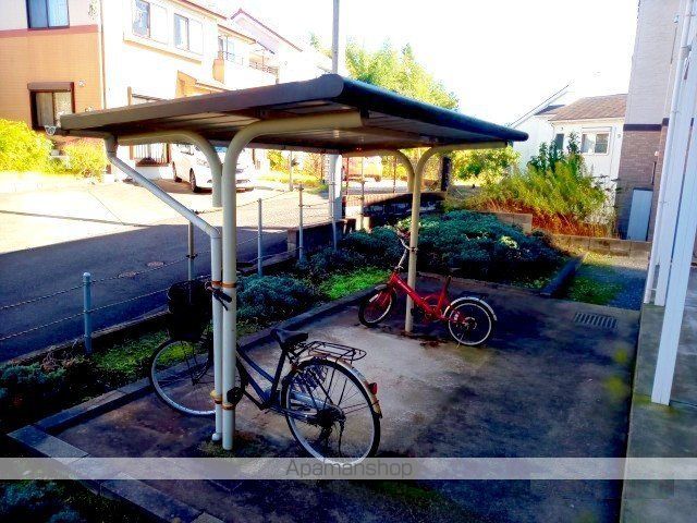 レオパレス王御住の玄関写真