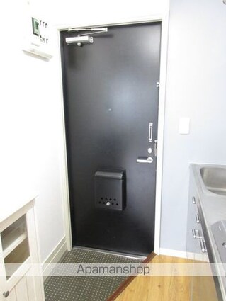 ブランカーセ[1R/30m2]の玄関