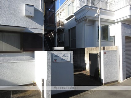 Ｗｈｉｔｅ　Ｇｏｏｓｅ[2DK/40m2]のエントランス2