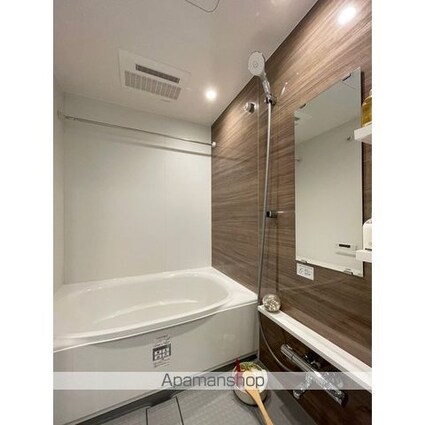 東京都新宿区西新宿８丁目[1SLDK/62.13m2]のバス