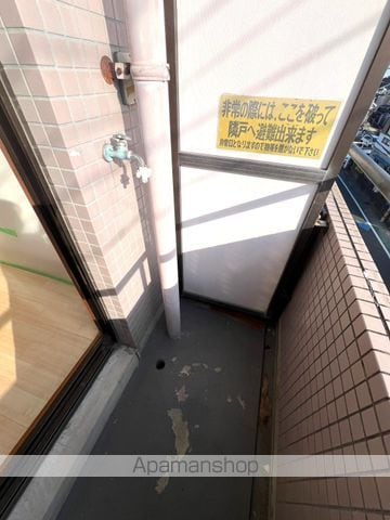 コンドミニアム肇の内装写真
