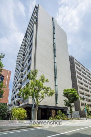 エンクレスト天神LARKの玄関写真
