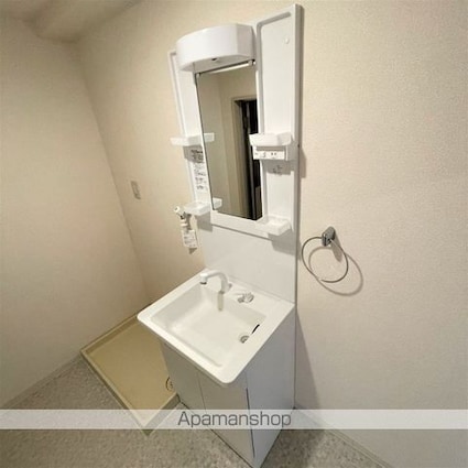 ソシエール大津[2LDK/58.32m2]の洗面所