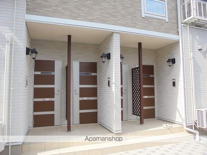 サンフラワーＢ[1LDK/52.37m2]のエントランス